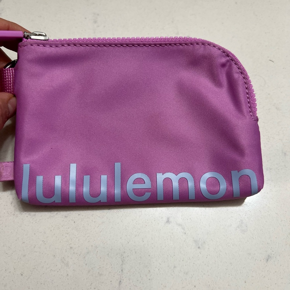 Lululemon Clippable Card Pouch